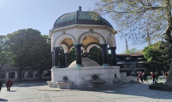 德國噴泉 German Fountain