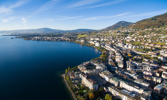 蒙投 Montreux