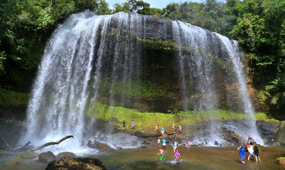 北島大瀑布(安得貌大瀑布、迪翁格拉迪野溪SPA)