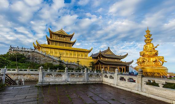 我我行我素~素食旅遊 水的傳奇.色彩的奇蹟 九寨溝8日 | 九寨千古情、黃龍風景區、樂山大佛、峨嵋山金頂、成都川劇變臉秀 CA (含地陪服務費/上網卡)