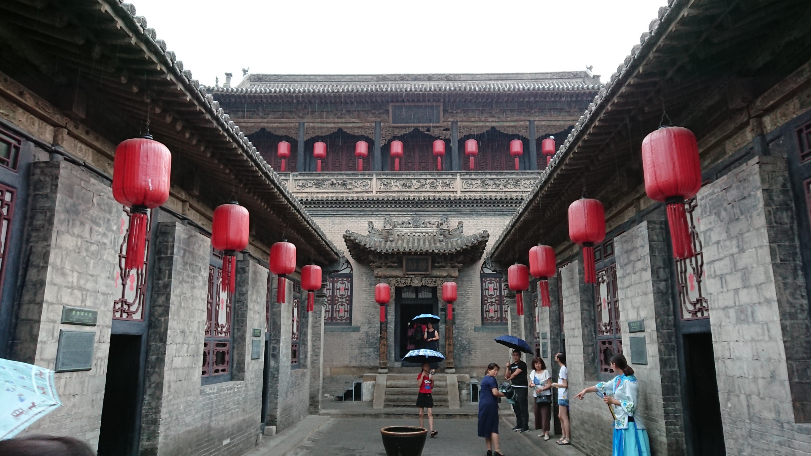 我行我素素食旅遊~五台山朝聖8日參訪團| 五台山、懸空寺．雲岡石窟．喬家大院．平遙古城(含地陪服務費/上網卡)