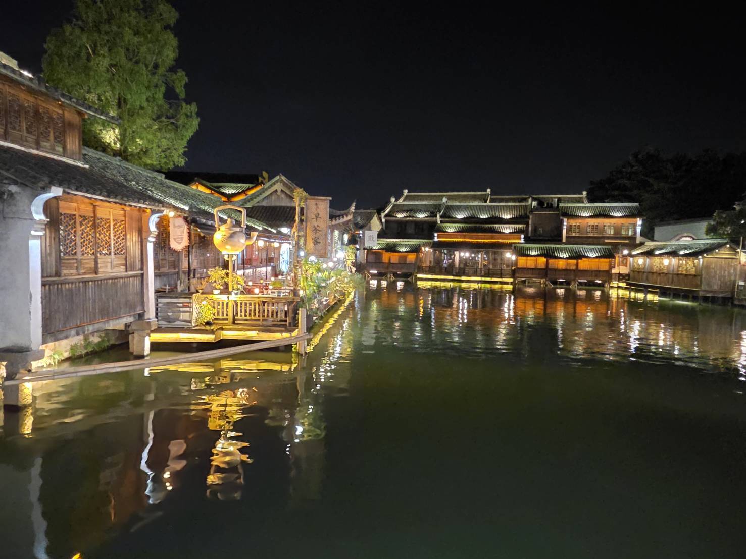 我行我素 素食旅遊 ~ 江南美好時光五日參訪團 | 烏鎮西柵水鄉、全程五星酒店 (含地陪服務費/上網卡/基礎旅平險)