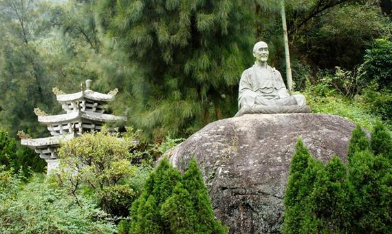 清源山弘一法師舍利塔