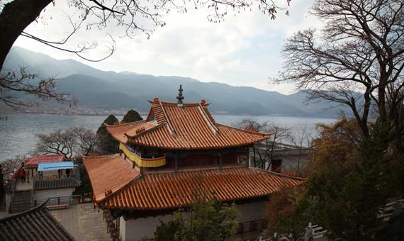 里務比寺