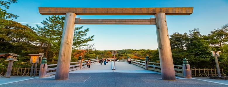 我行我素 素食旅遊 日本南紀山海行~鬼斧神工三段壁、熊野古道、圓月島、鬼之城、伊勢神宮、三溫泉五日 (含導遊服務費/上網卡)