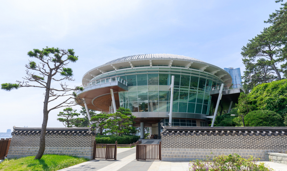 APEC世峰樓Nurimaru APEC House