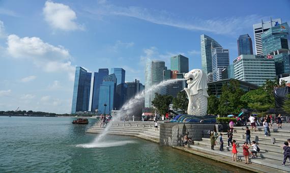 魚尾獅新家(遠眺濱海藝術中心)