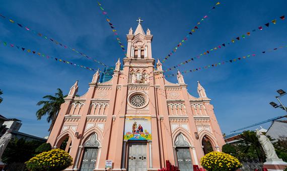 峴港大教堂(粉紅大教堂) Da Nang Cathedral